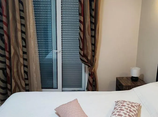 ευχάριστο σπίτι στο κέντρο της πόλης του ναυπλίου. *