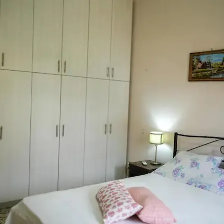 ευχάριστο σπίτι στο κέντρο της πόλης του ναυπλίου. Nafplio